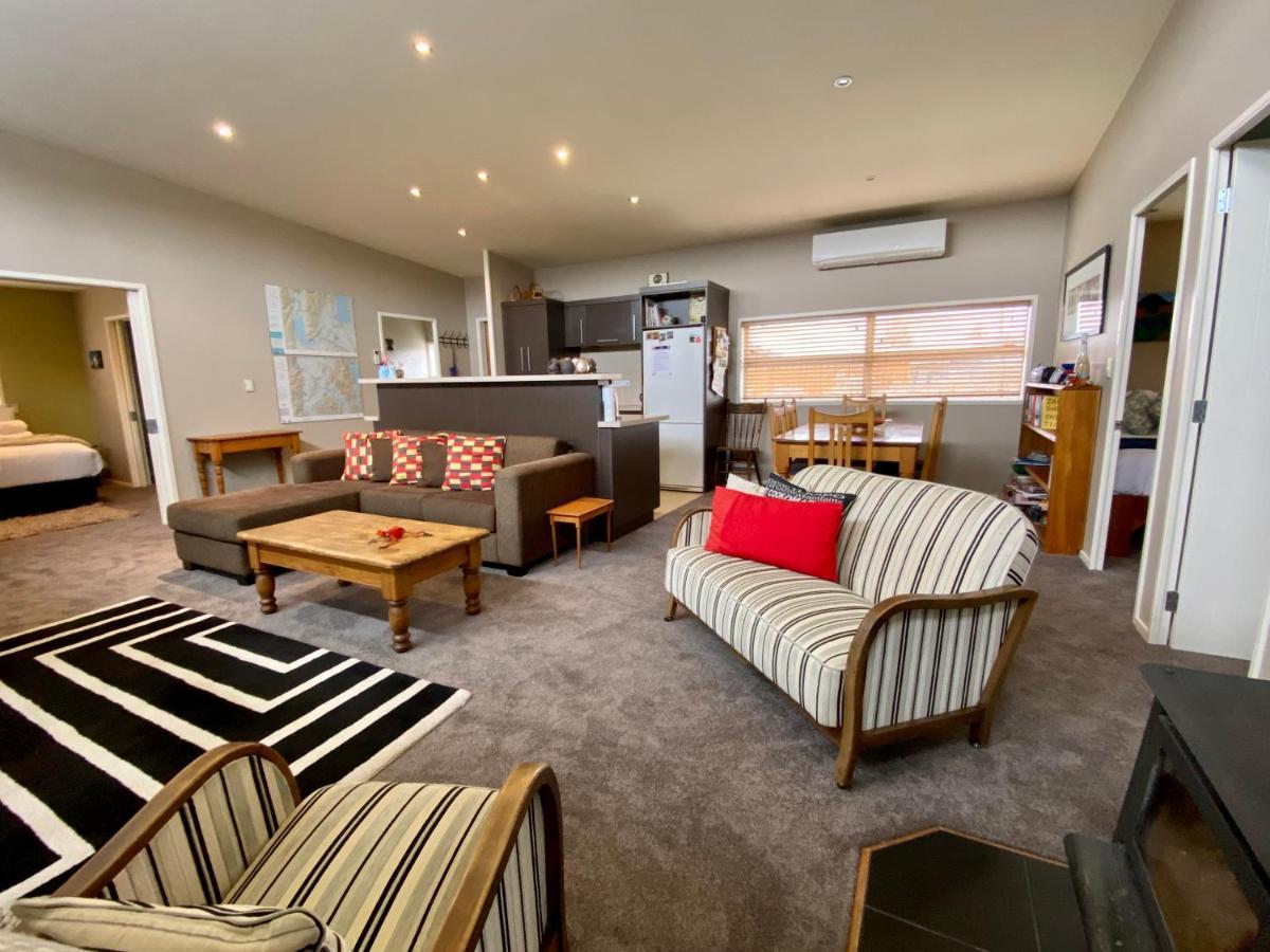 All Year Getaway Twizel Exterior foto
